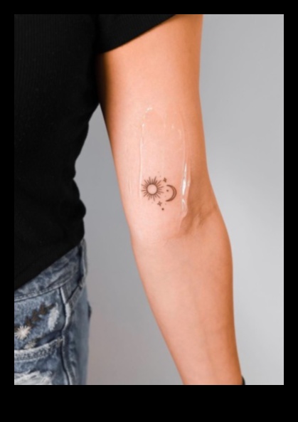 Wrist Whimsy: השראת קעקועים זעירים שובבה ומקסימה