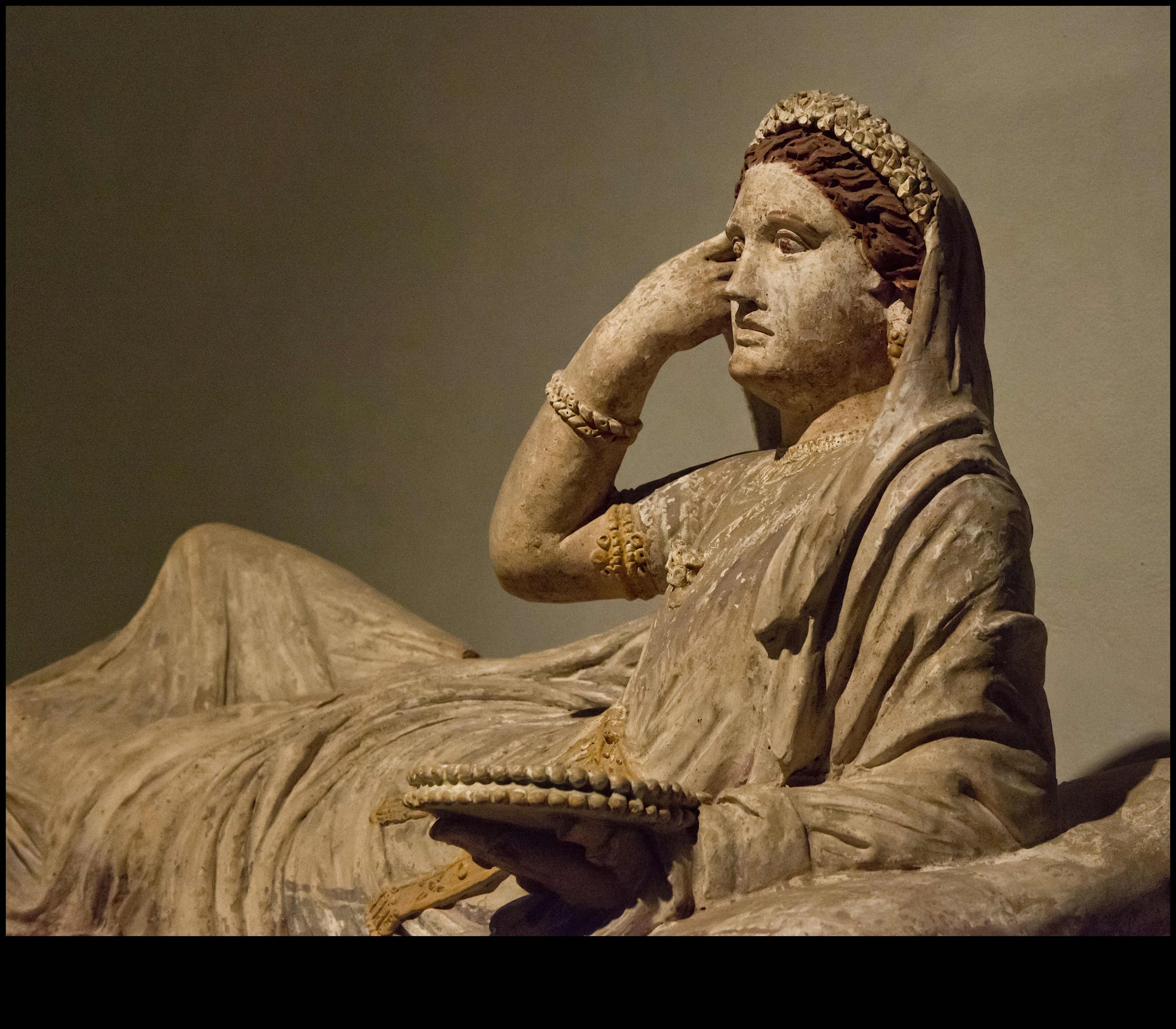 הדים אטרוסקיים: השפעות תרבותיות על האמנות הרומית