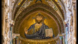 אלגנטיות כנסייתית: אומנות הקישוט הדתי בכנסיות מימי הביניים