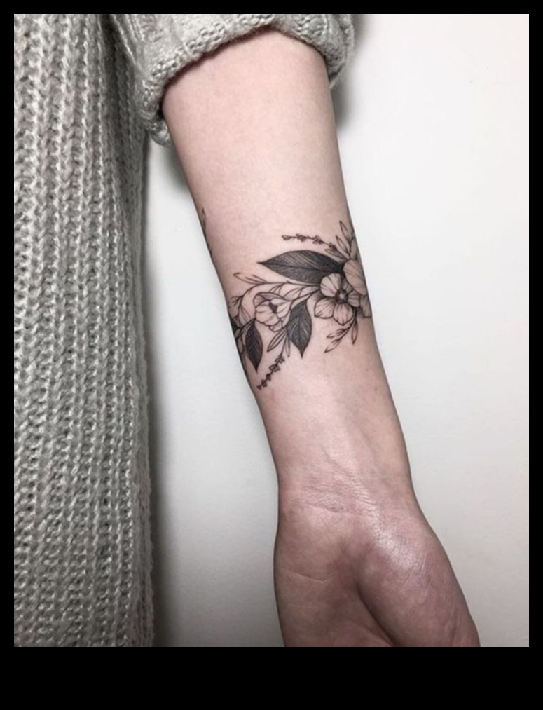 דיו חינני: תחכום בתצוגה עם קעקועים על שורש כף היד